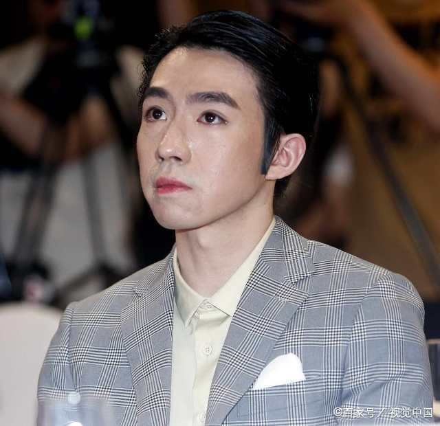 電影八佰圖片俞灝明后背,獵罪圖鑒2 今晚大結(jié)局